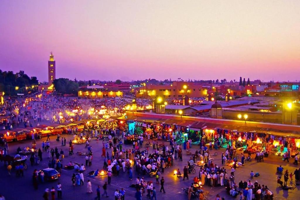 Au Centre De Gueliz Marrakesh