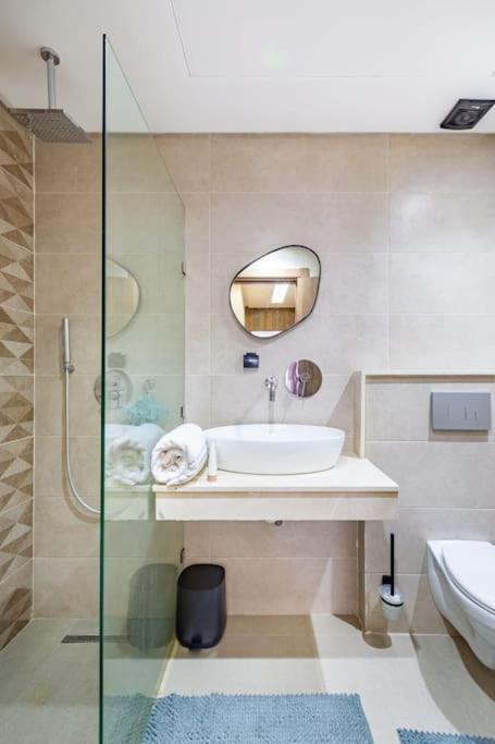 New! Appt Spacieux Et Lumineux A Menara Garden Marrakesh