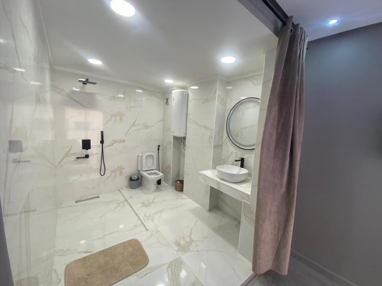 Appartement Kech Vacations Friendly !! 2 Bedroom Two Bathroom Gulize *