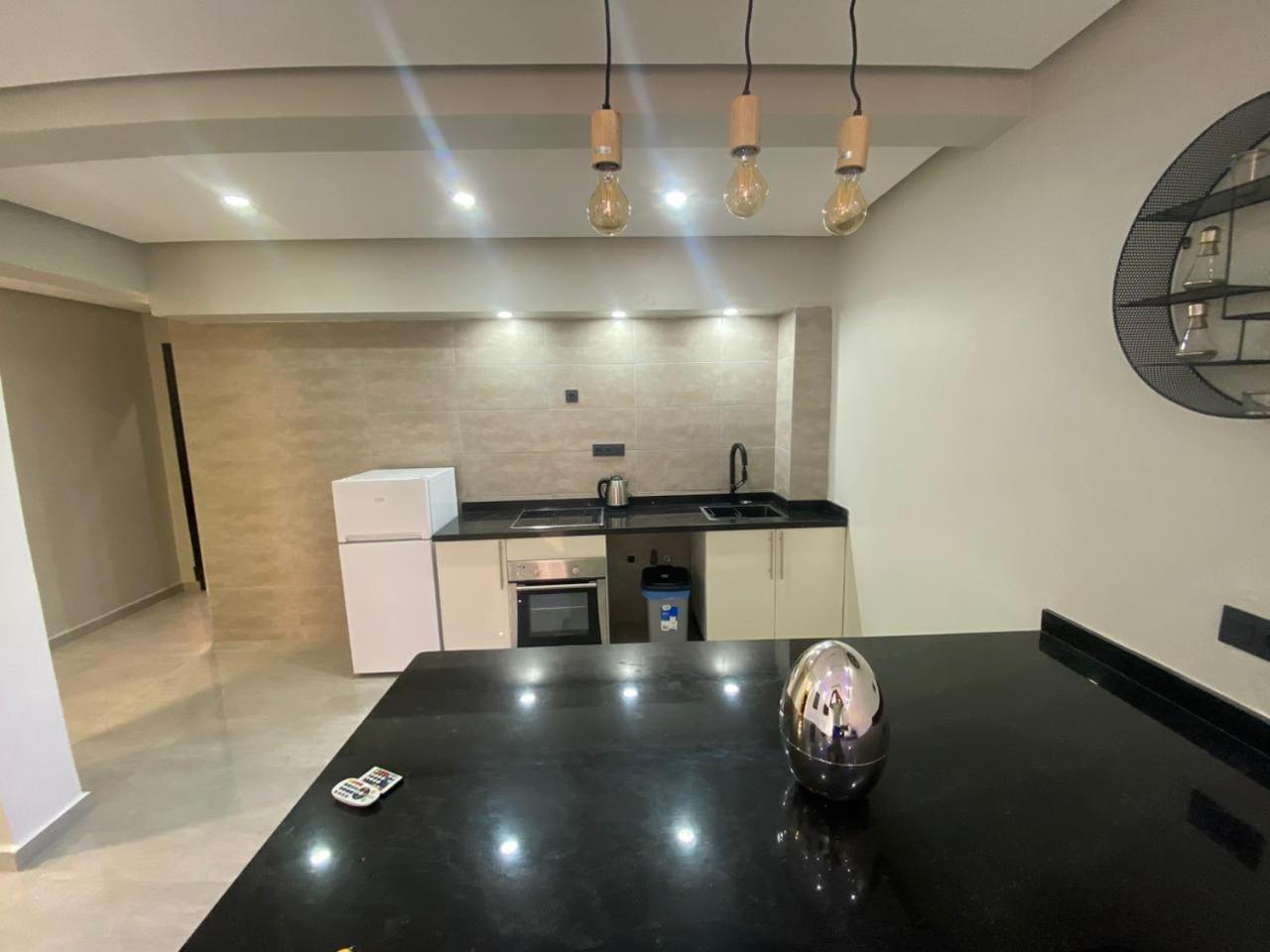 Kech Vacations Friendly !! 2 Bedroom Two Bathroom Gulize Appartement Marrakesh
