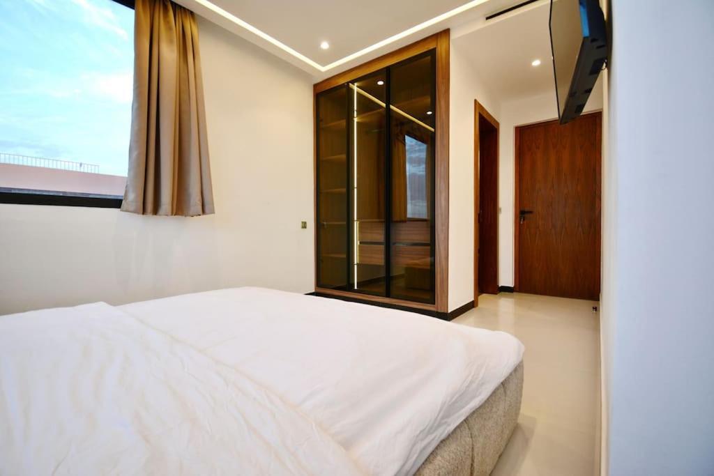 De Luxe A Marrakech Avec Jacuzzi Piscine Et Vue Panoramique