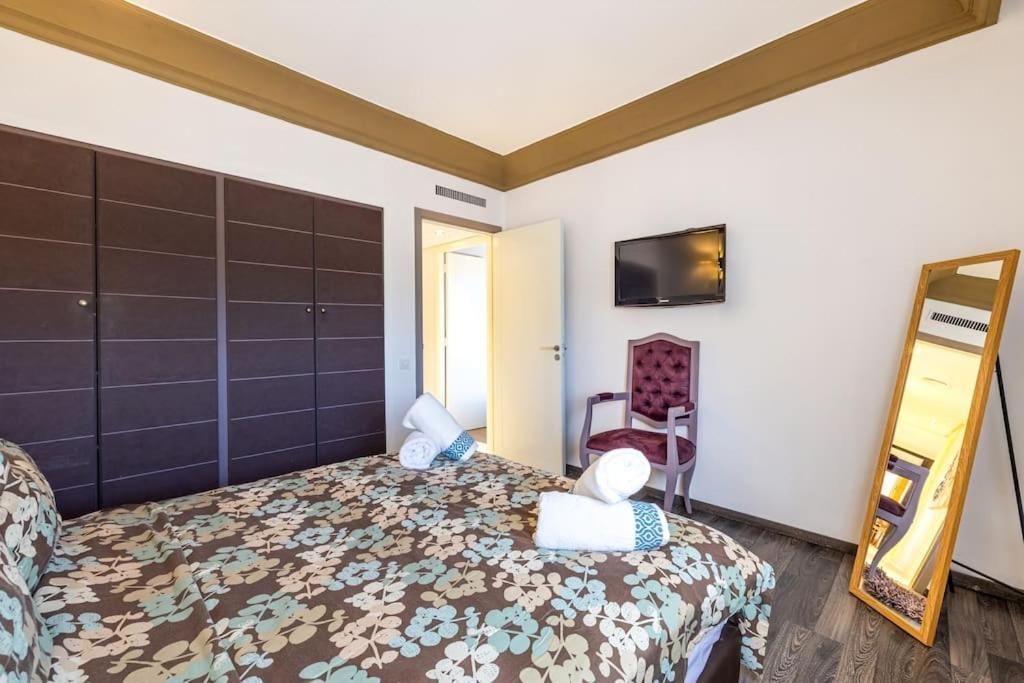 Location New Hivernag Pool Freeparking Appartement *