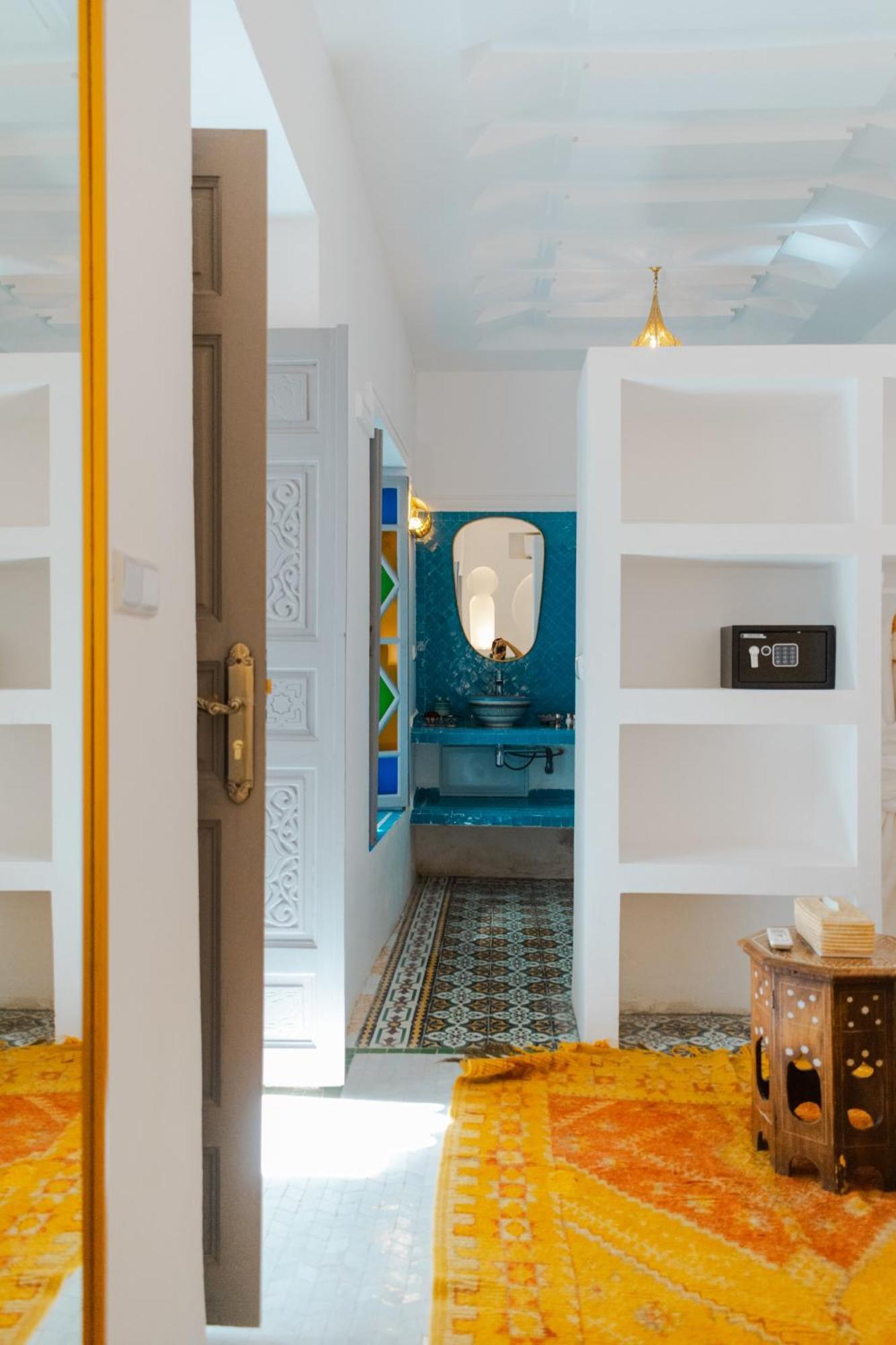 Boutique La Maison Darts Et Medicine Marrakesh