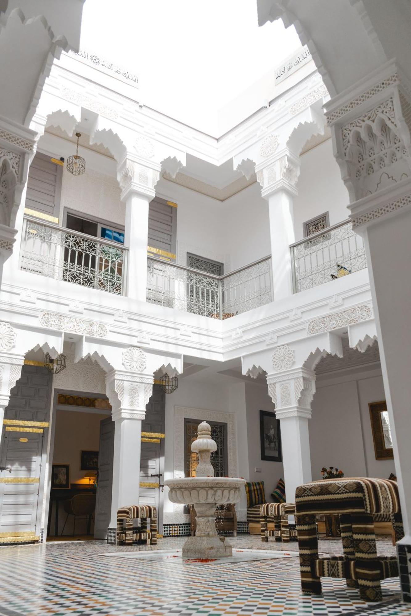 Hotel Boutique La Maison Darts Et Medicine