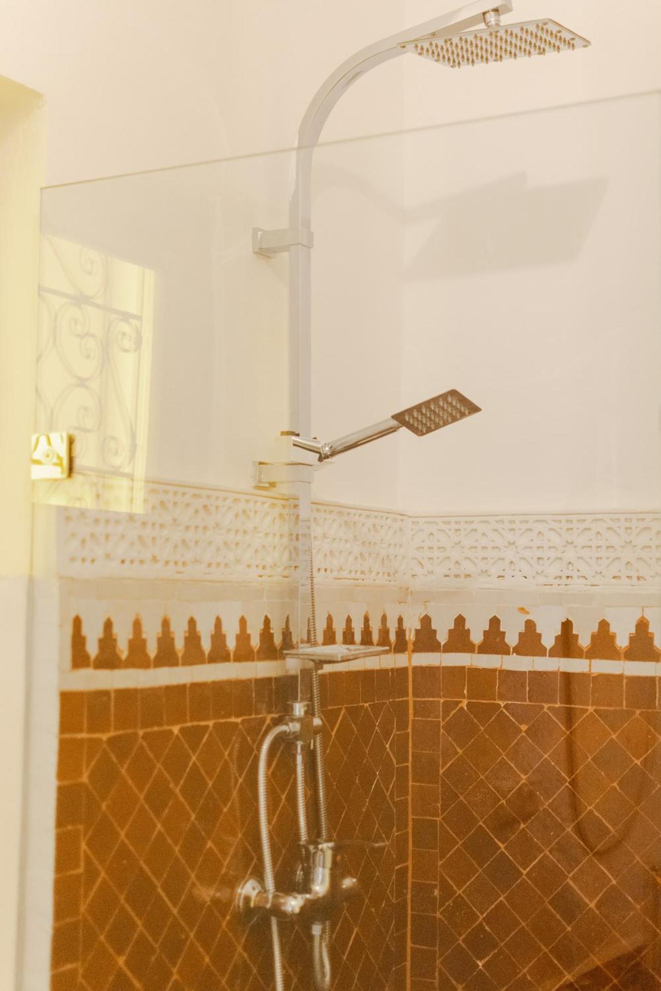Boutique La Maison Darts Et Medicine Marrakesh