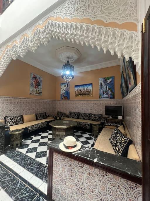 Appartement & 4 Bedrooms With Pool Views *