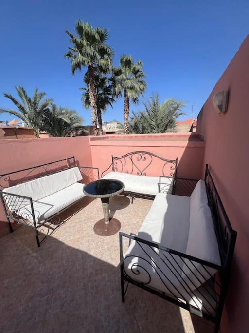 & 4 Bedrooms With Pool Views Marrakesh