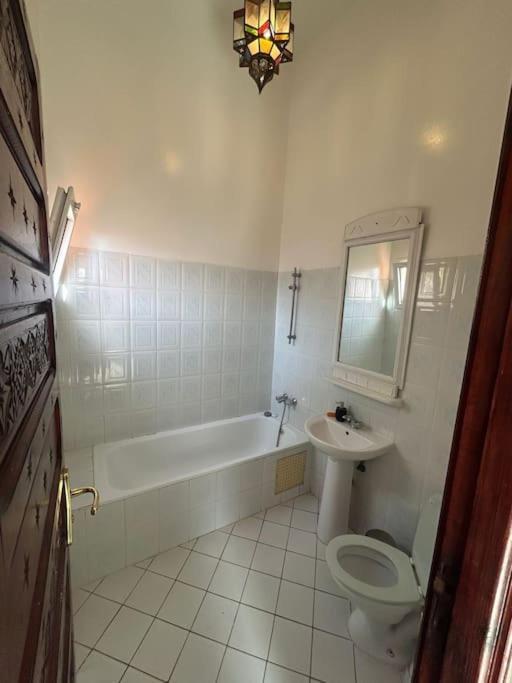 Appartement & 4 Bedrooms With Pool Views Marrakesh