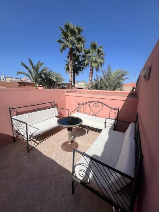 Appartement & 4 Bedrooms With Pool Views