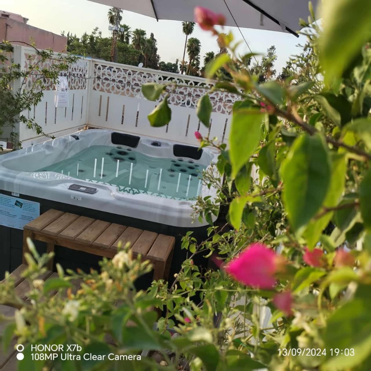 Séjour chez l'habitant & Sous Le Soleil Chez Jerome Et Pamela Ch Lagon Marrakesh