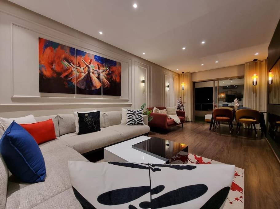 Apartamento Central, Vue Piscine-golf, Et Montagne De L'atlas