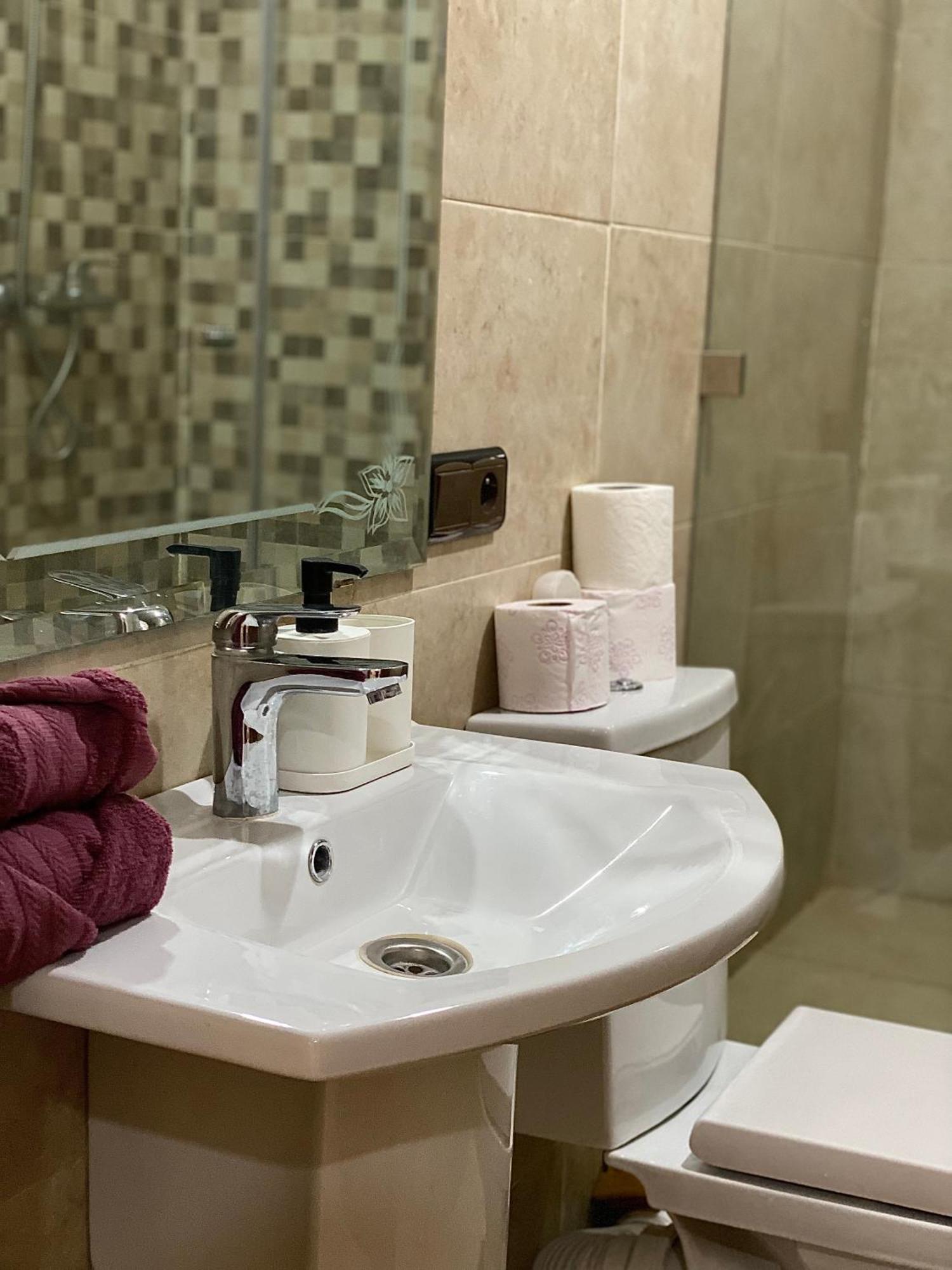 Marrakech 2 Chambre En Face La Gare Super Appartamento
