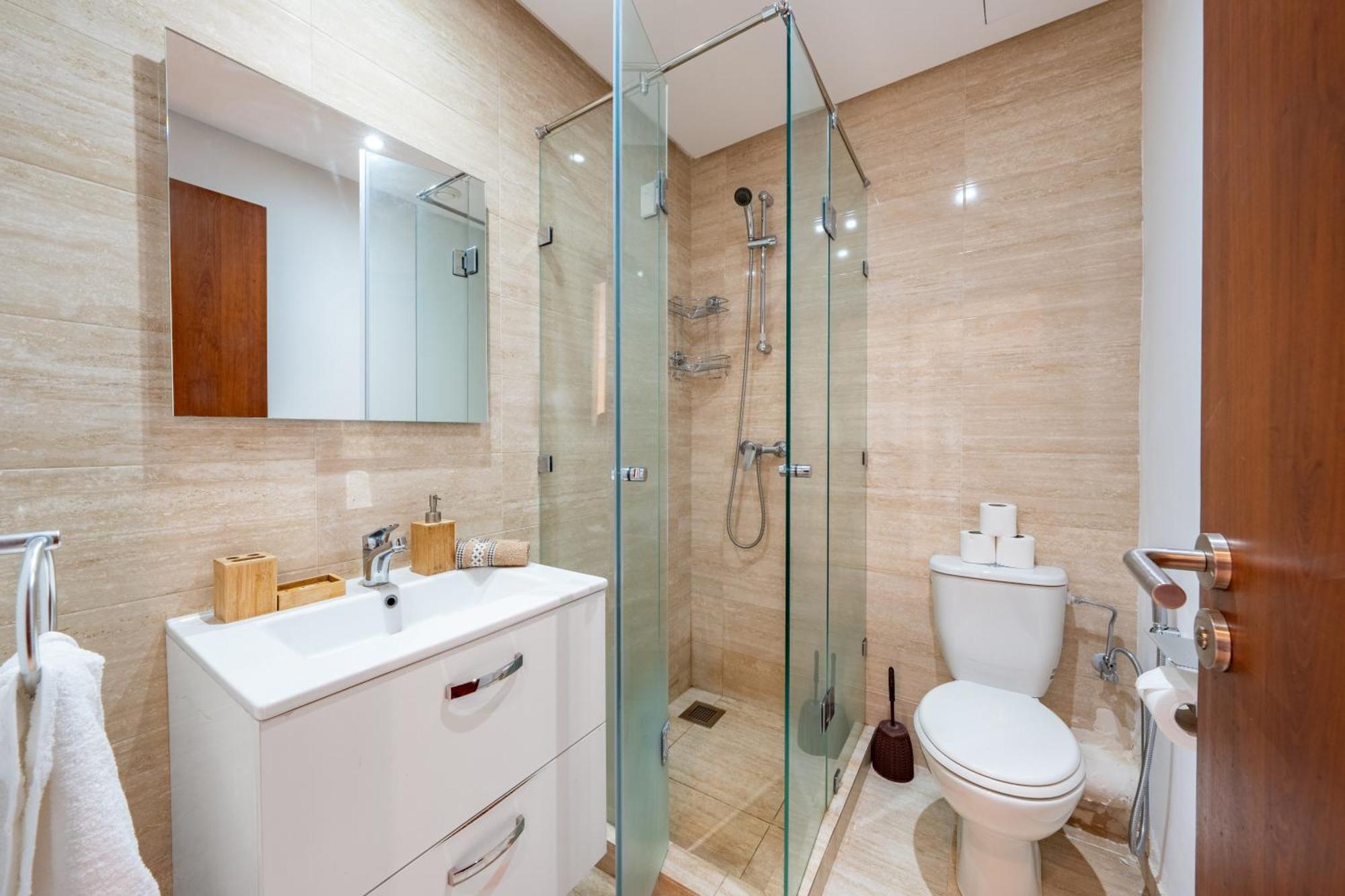 Cute And Modern In Prestigia Apartment *