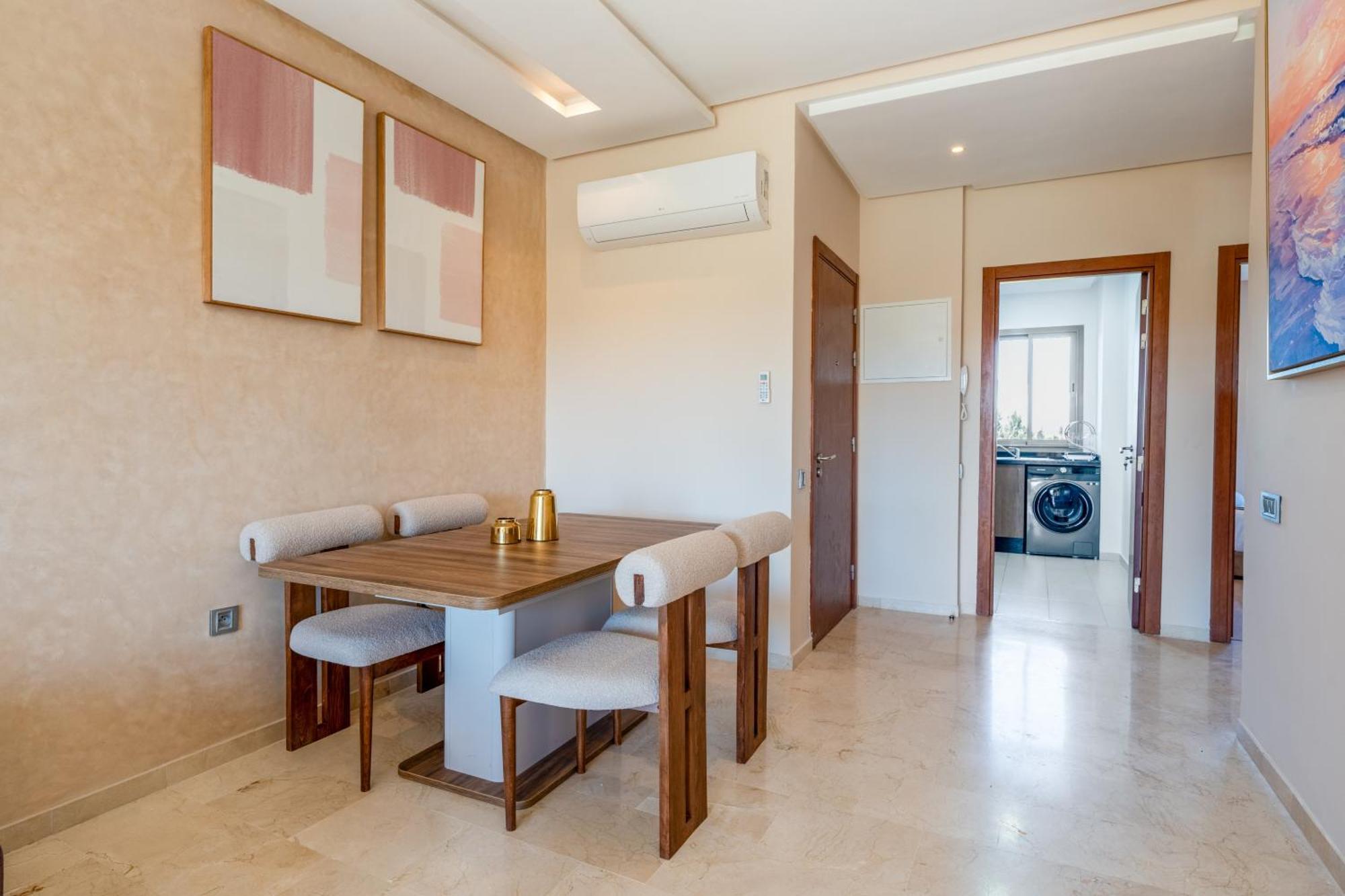 Cute And Modern In Prestigia *