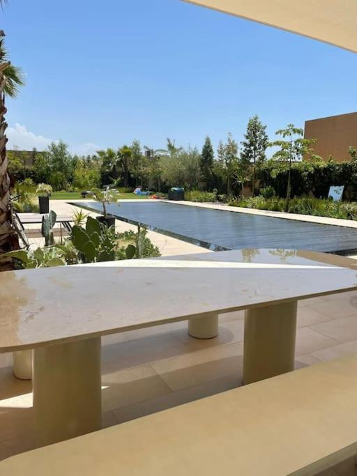 M Avec Piscine Chauffee Marrakesh
