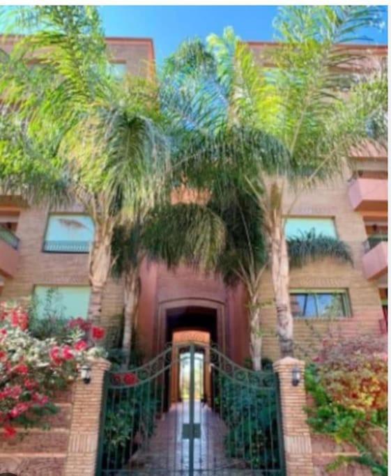 Appartement Bel Meuble Avec Piscine, L'hivernage A Marrakech
