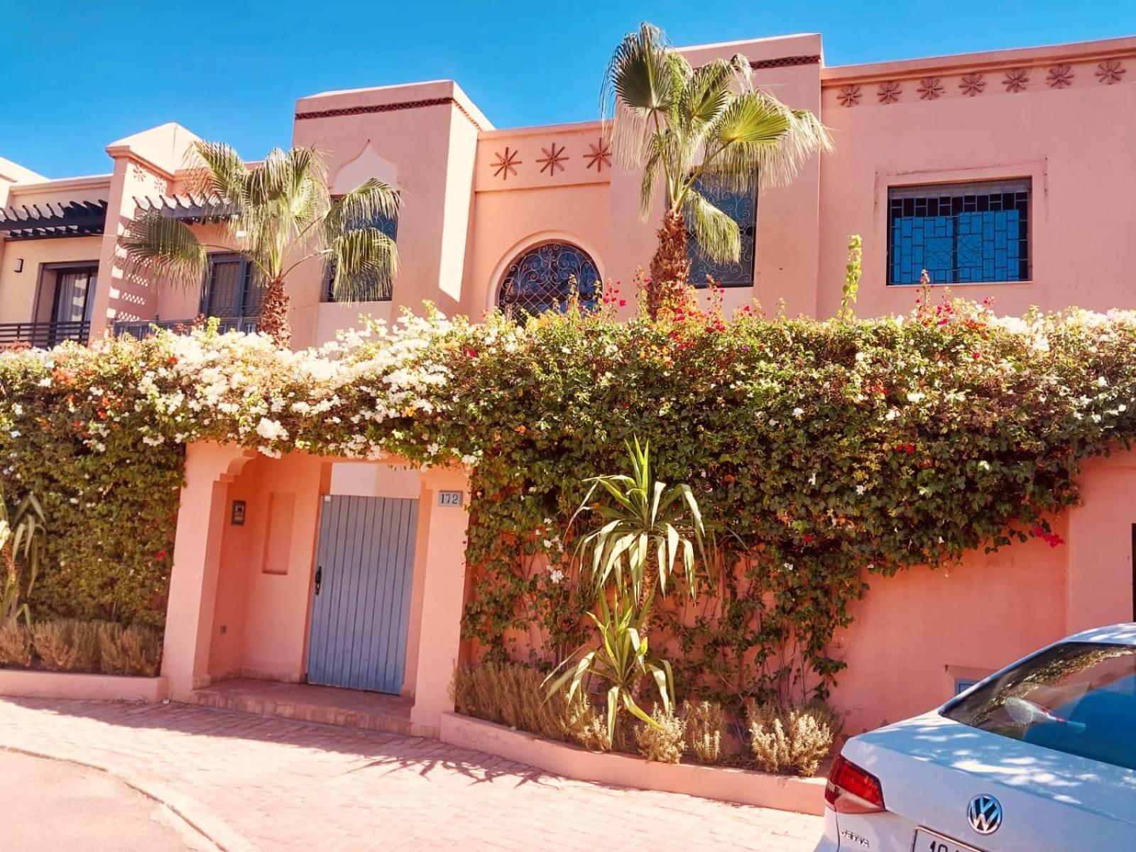 Naoura House Villa