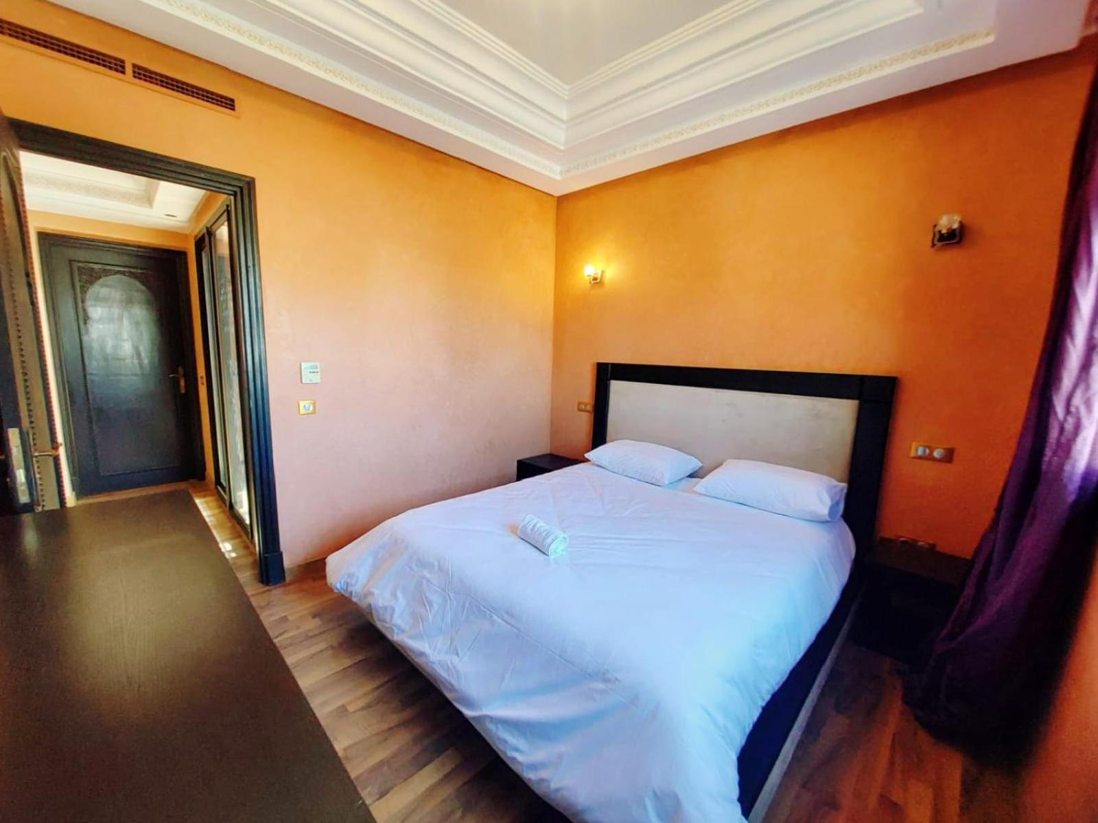 Villa Naoura House *