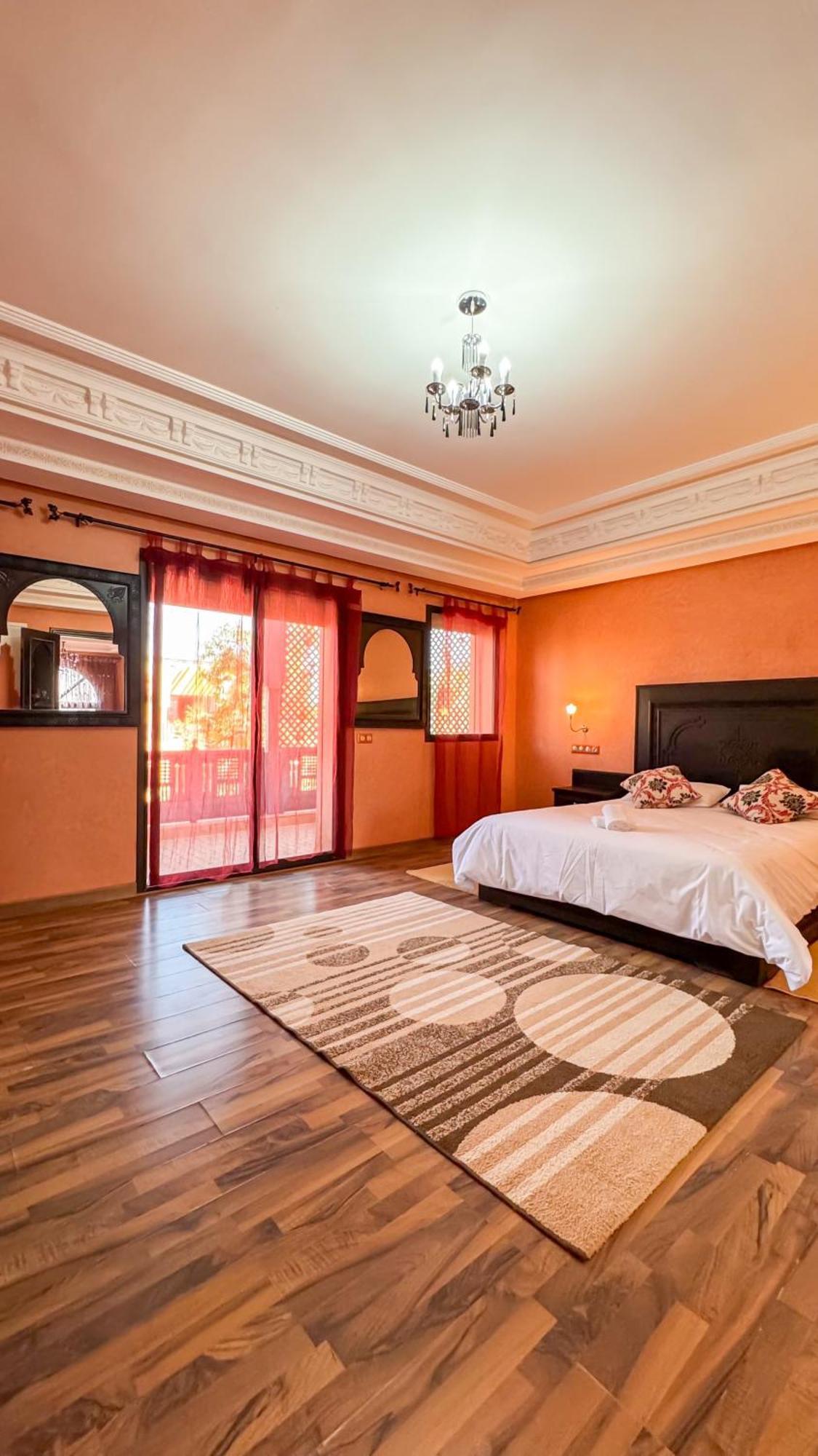 Naoura House Villa