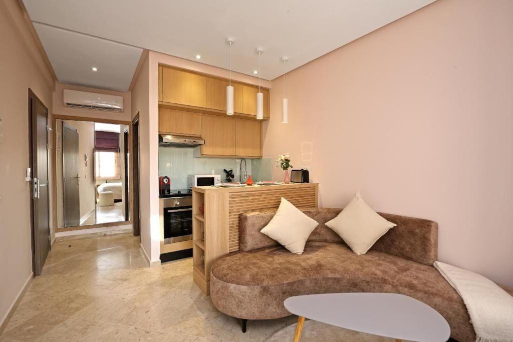 Apartment Elegant Et Moderne Studio Au Centre De Marrakech Marrakesh