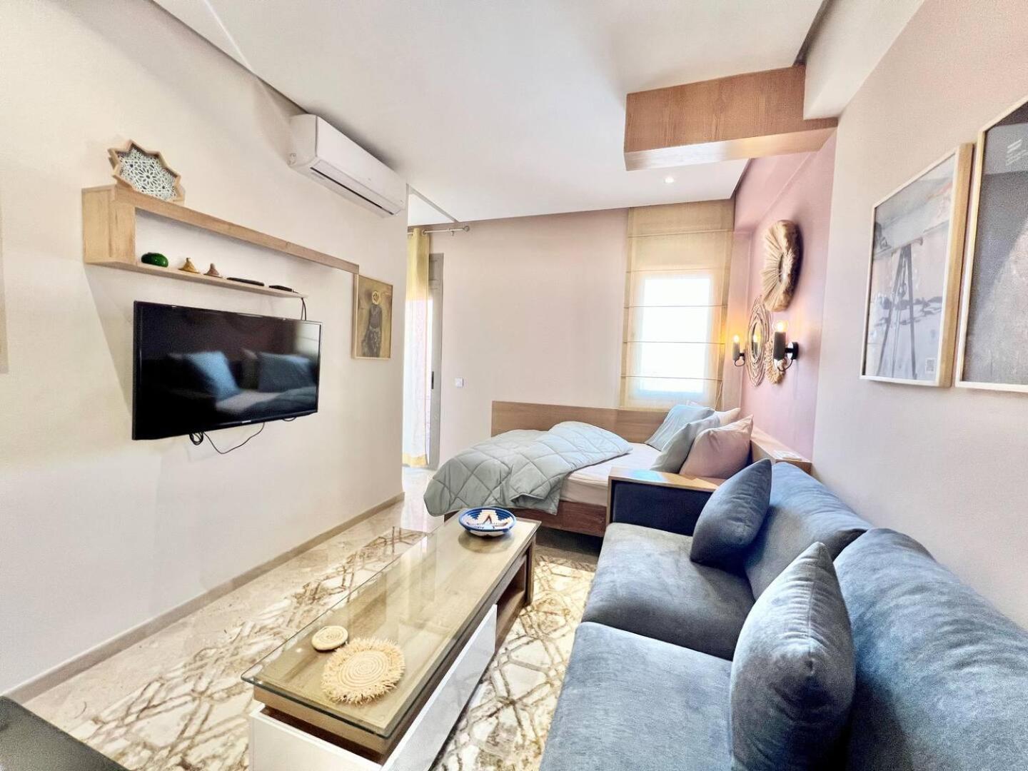 Appartement Elegant Et Securise Au Centre De Marrakech