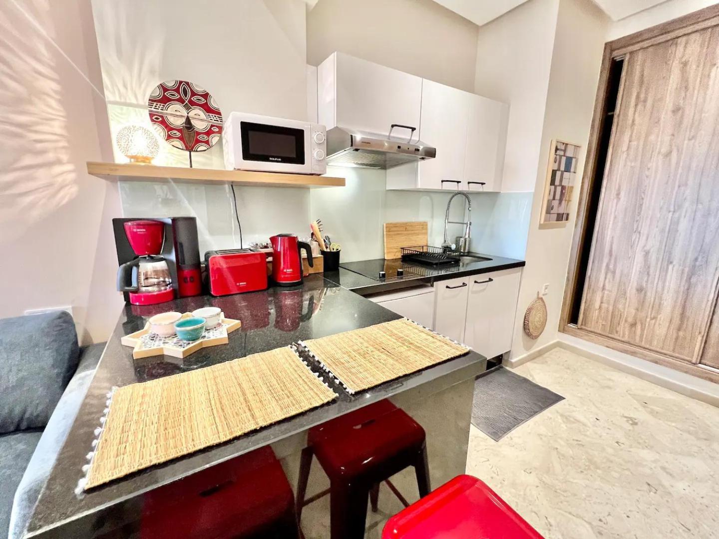 Appartement Elegant Et Securise Au Centre De Marrakech