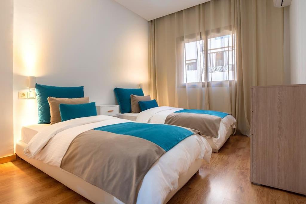 Spacious 2 Bedroom Flat With Wi-fi, Pool And Parking Marrakesh