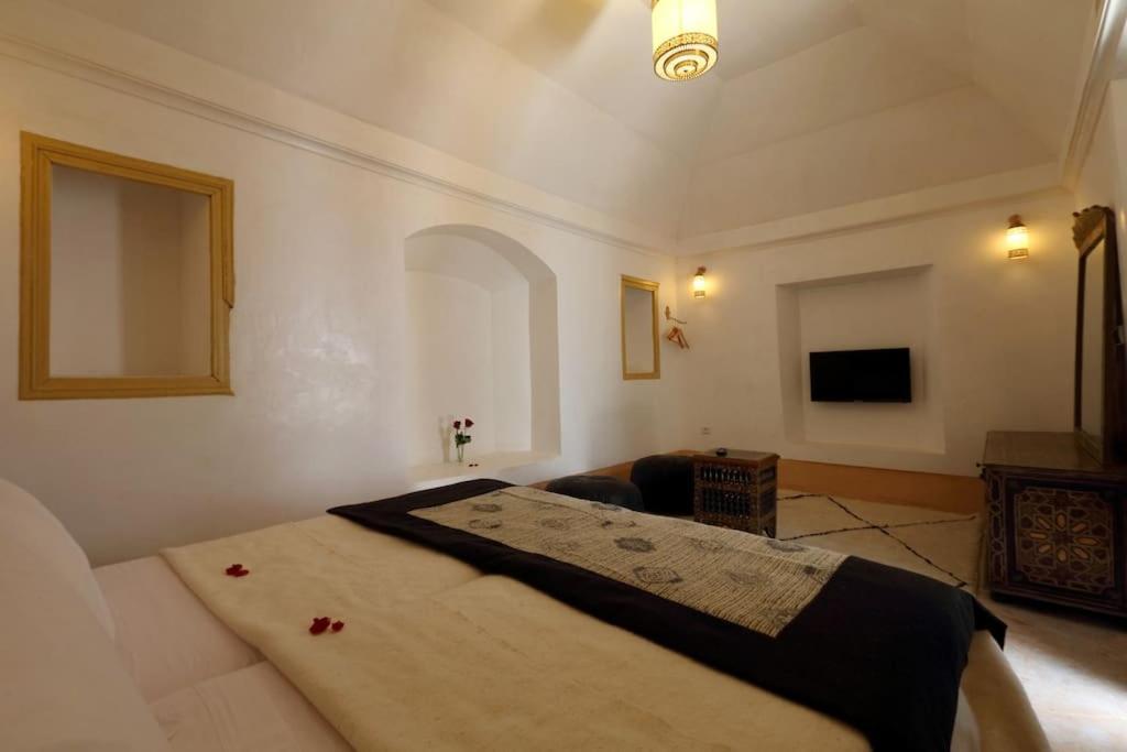 Vakantiehuis Haloma 90m2 In Der Medina Mit Terrasse *