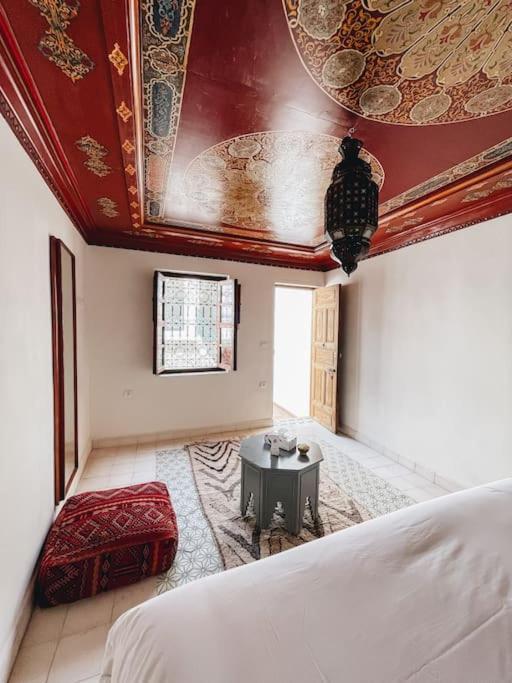 Сasa de vacaciones Dar Habiba 120m2 In Der Medina Mit Terrasse