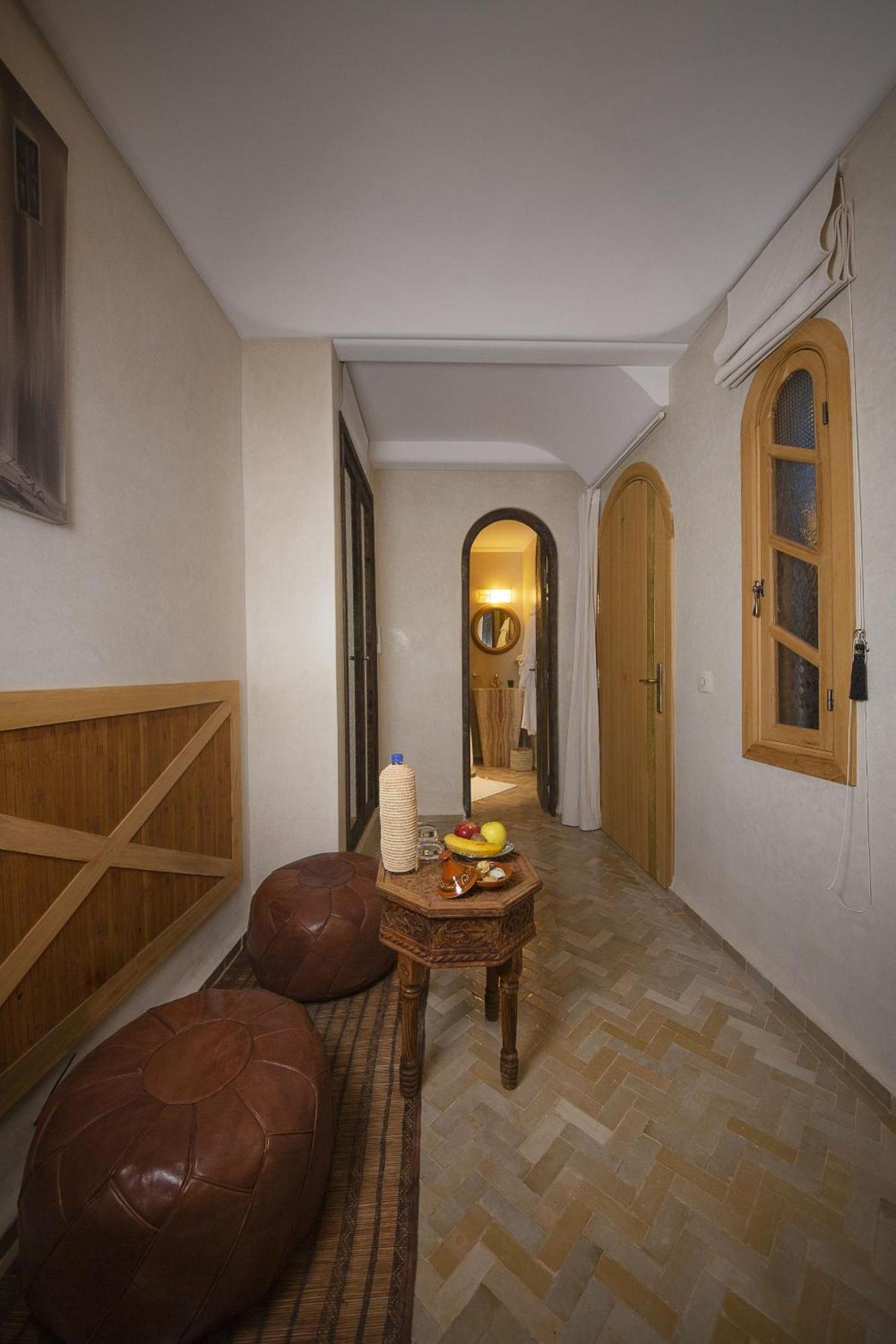 Riad Wazani Topaze &