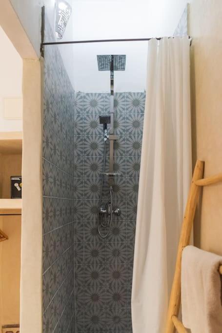 Moulaty 205m2 In Der Medina Mit Terrasse *