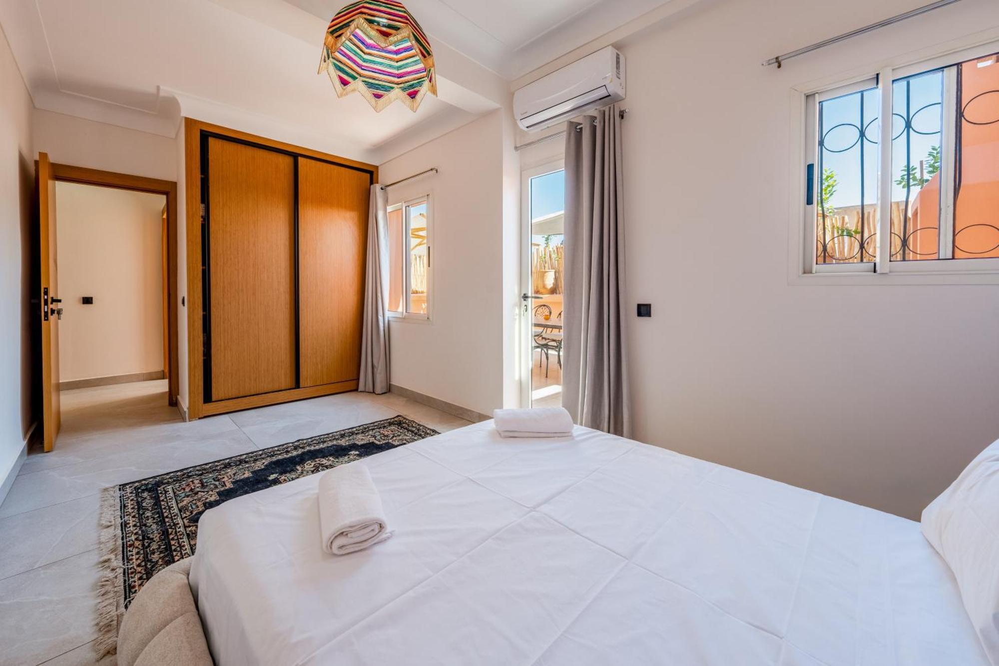 Cityscape Bliss Spacious & Sunny Appartement