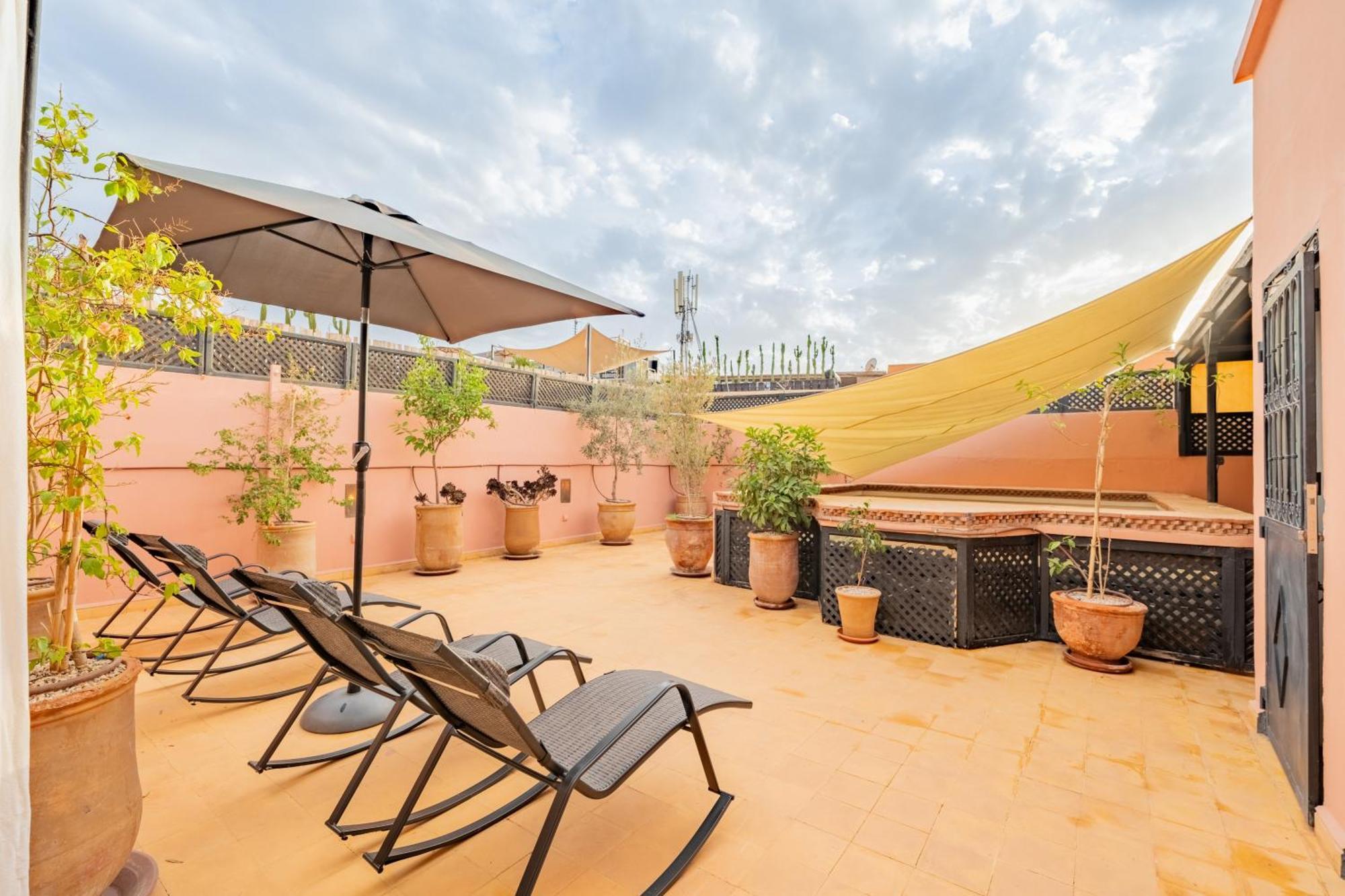 Hébergement de vacances Riad Aouzal Exclusif-breakfast-pool