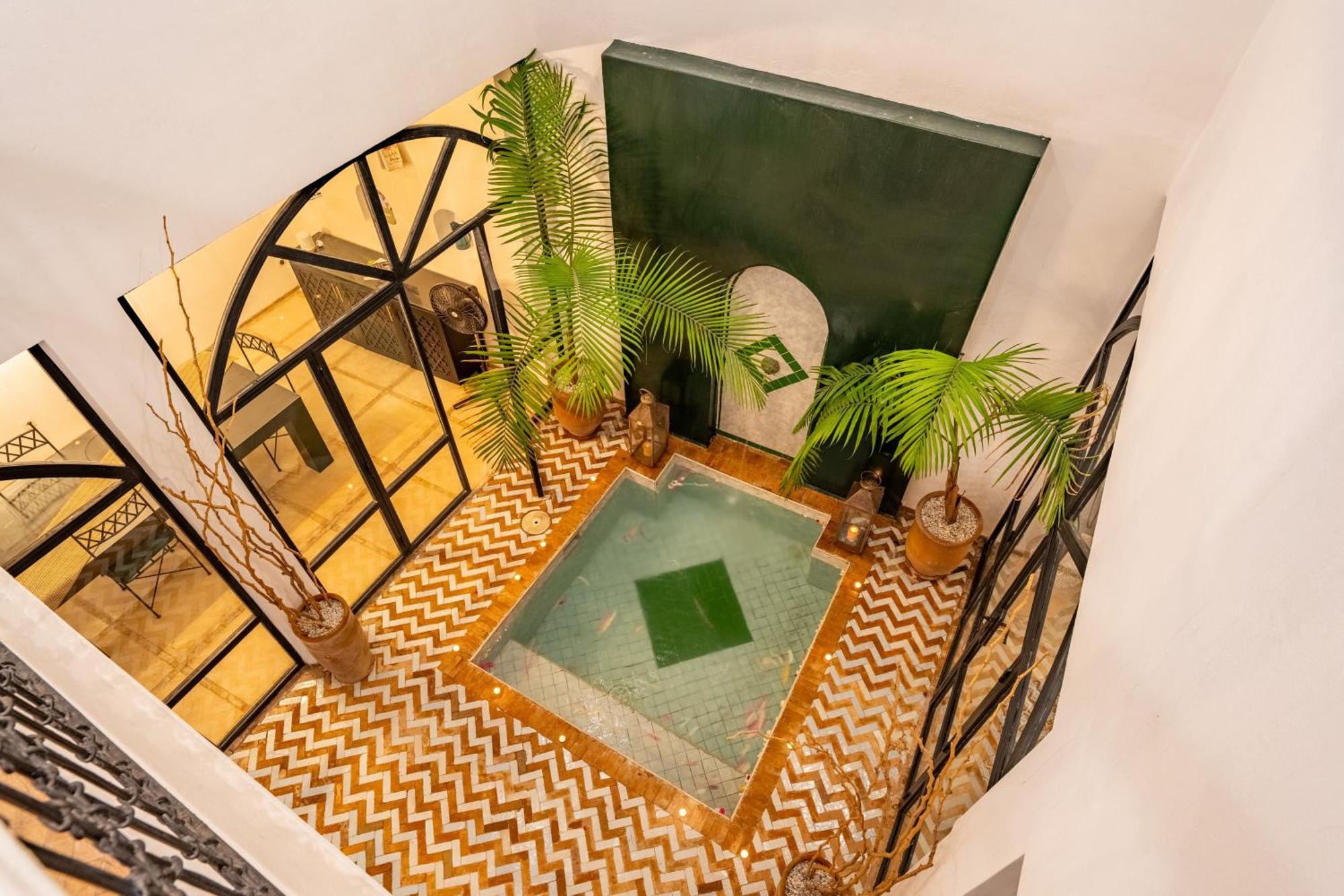 Hébergement de vacances Riad Aouzal Exclusif-breakfast-pool