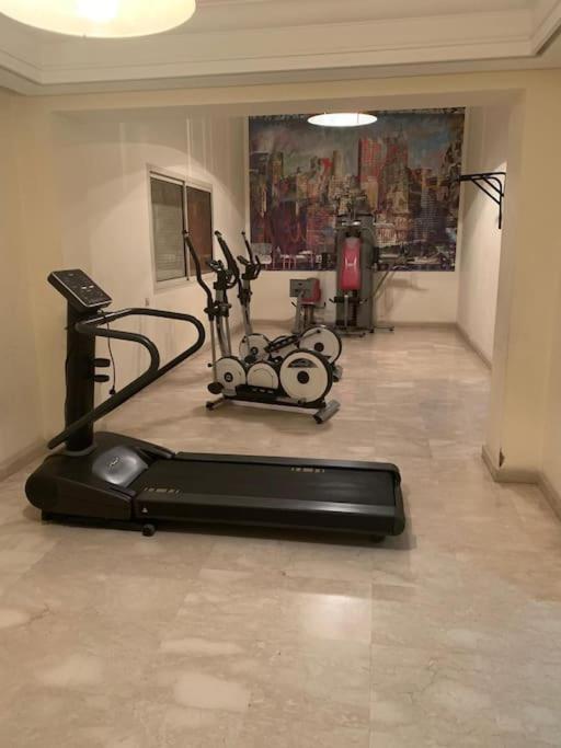 Beau Duplex Fonctionnel Avec Piscine Appartement