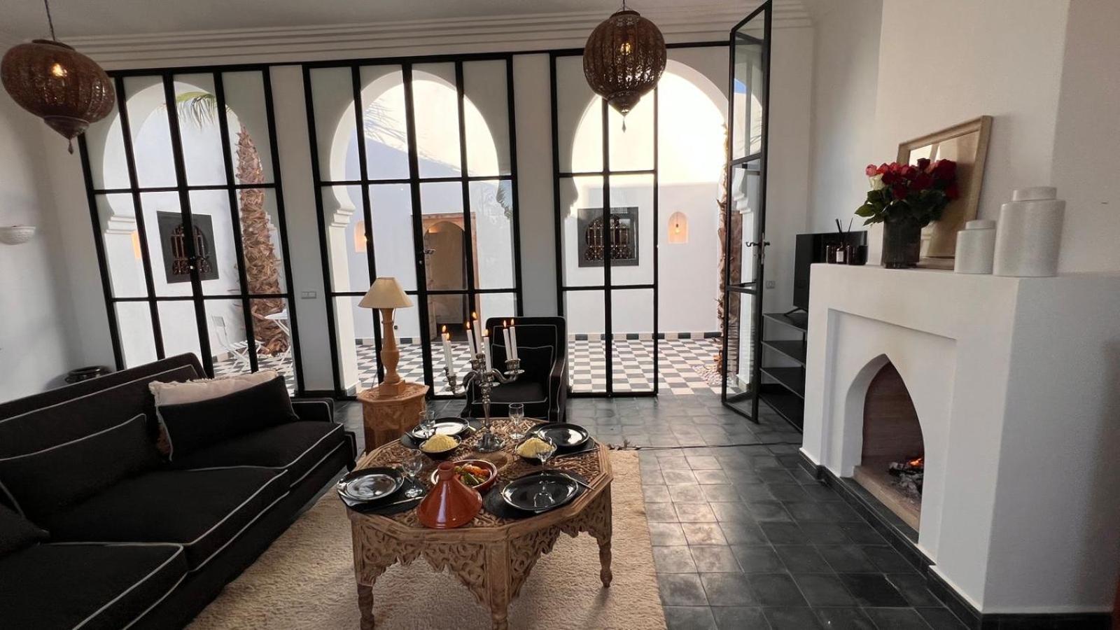 Villa Mauresque Jardin Luxuriant Et Piscine Privee Marrakech Marrakesh