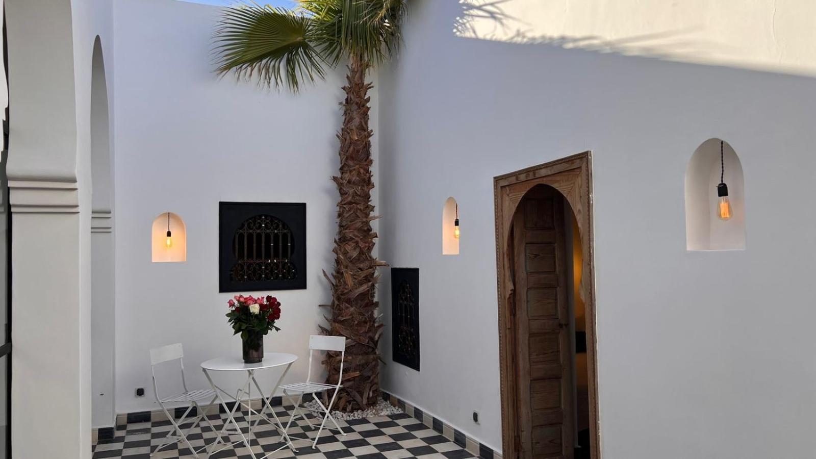 Villa Mauresque Jardin Luxuriant Et Piscine Privee Marrakech *
