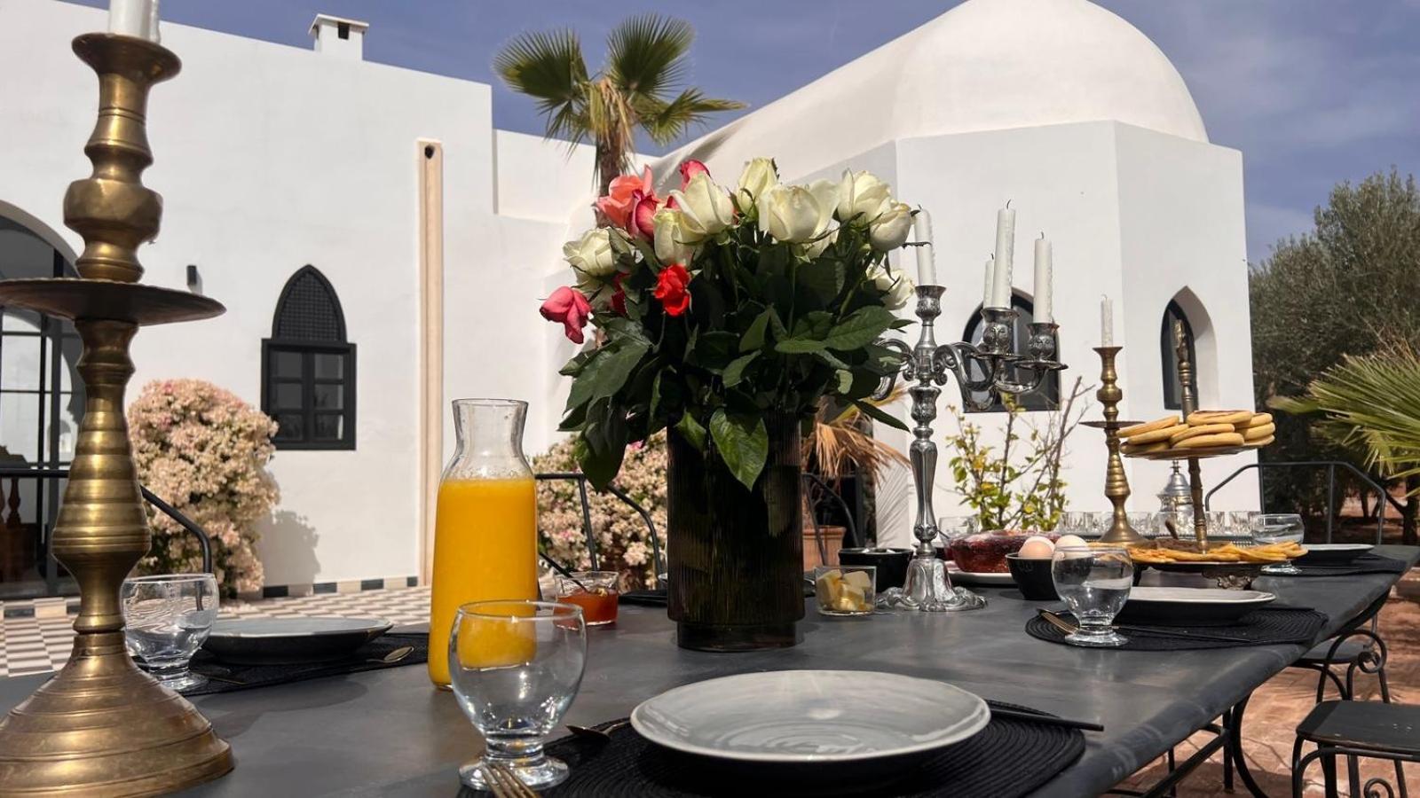 Mauresque Jardin Luxuriant Et Piscine Privee Marrakech Villa
