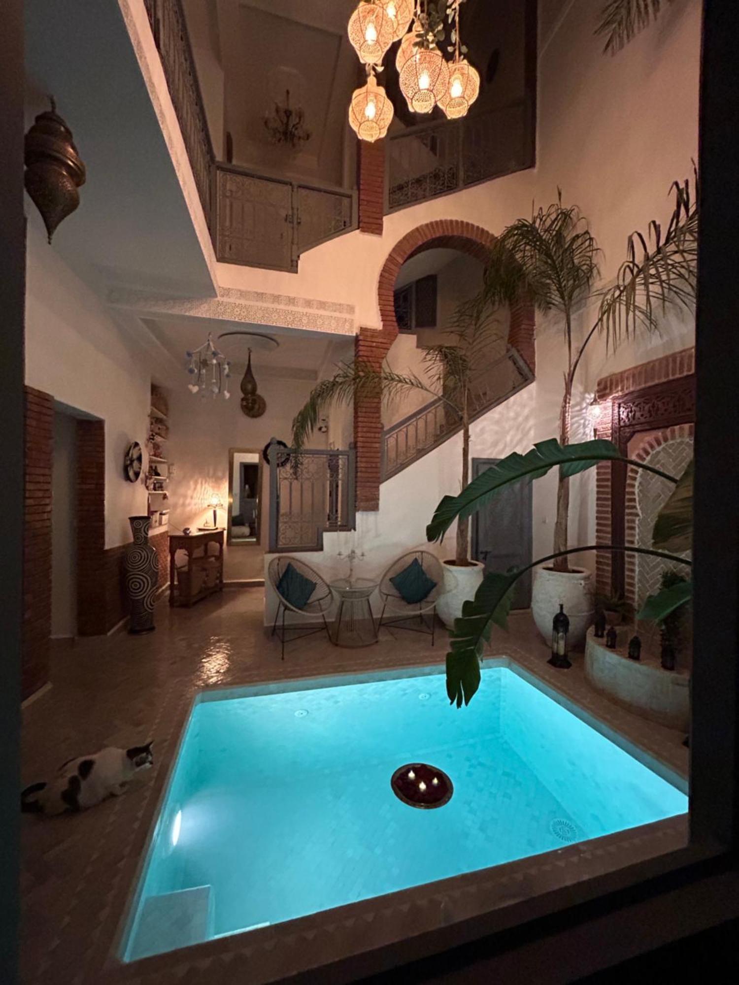 Tifawt * Marrakesh