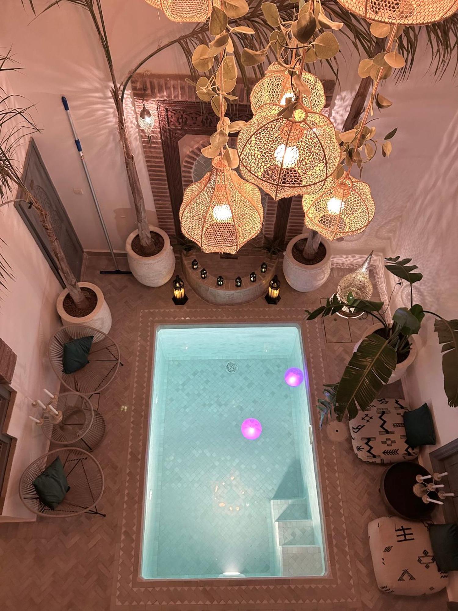 Tifawt * Marrakesh