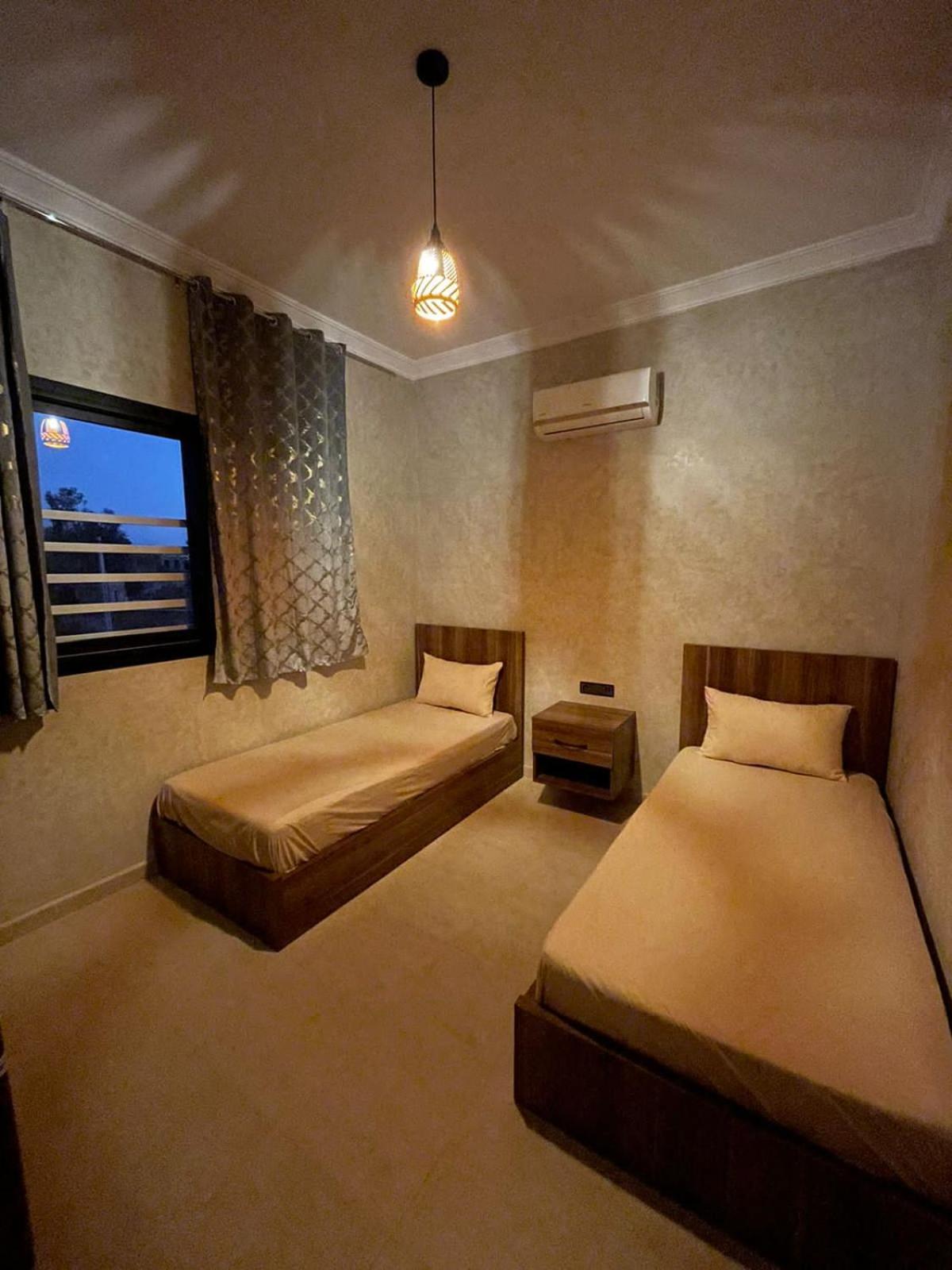 Mazigh & Piscine Villa *