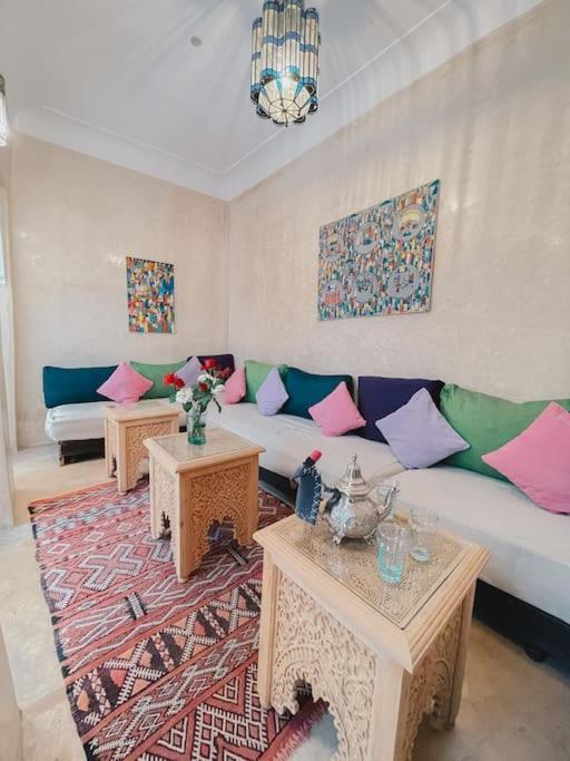 Bouhalla 240m2 In Der Medina Mit Terrasse Marrakesh