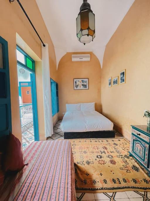 Bouhalla 240m2 In Der Medina Mit Terrasse