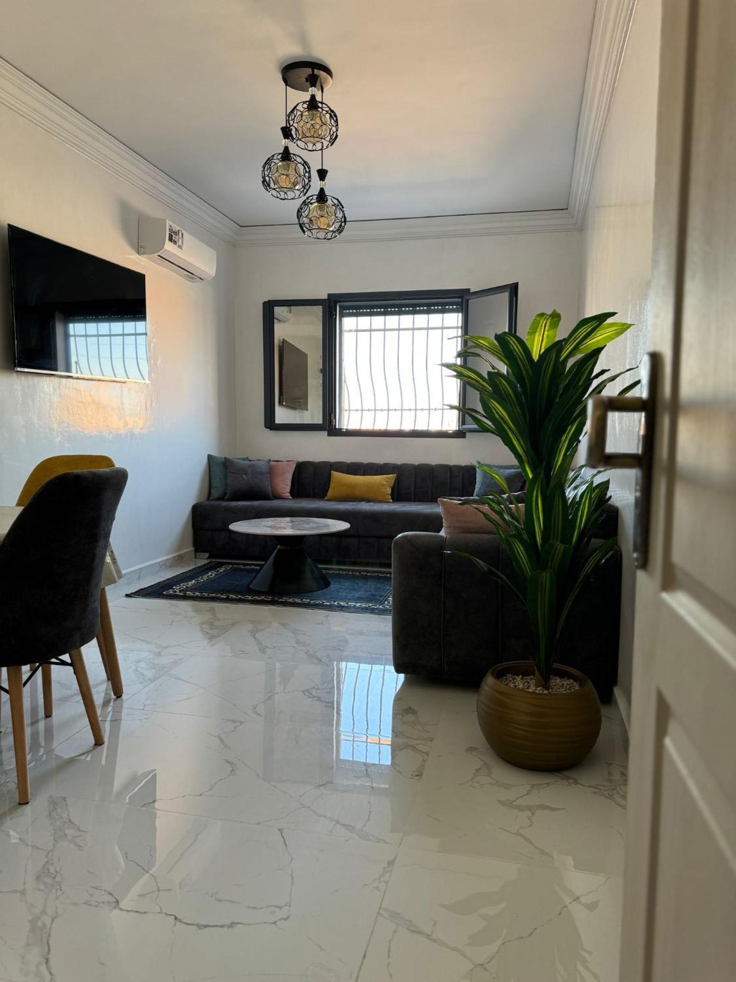 Appartament 1 Apartment