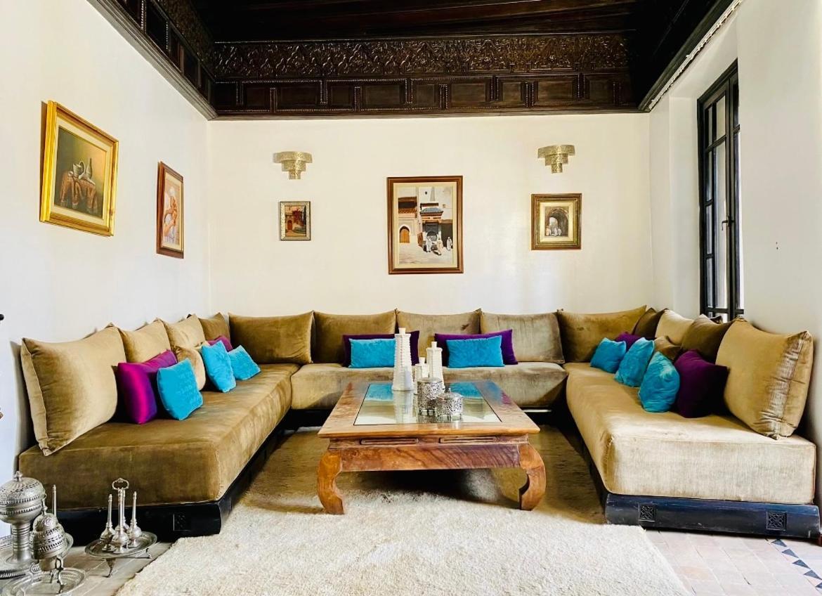 Basidi Piscine Chauffee Sur Le Toit De La Medina Affittacamere Marrakesh