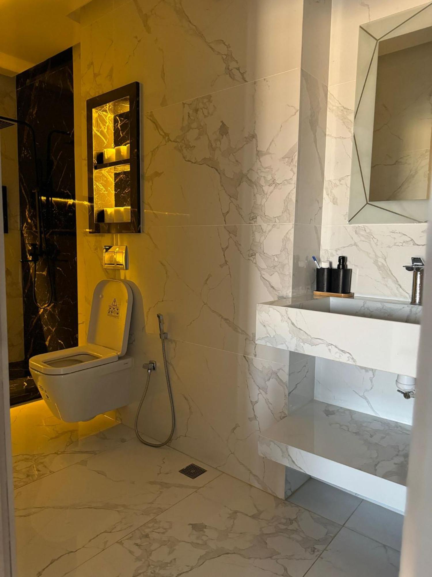 Wohnung Apartment *