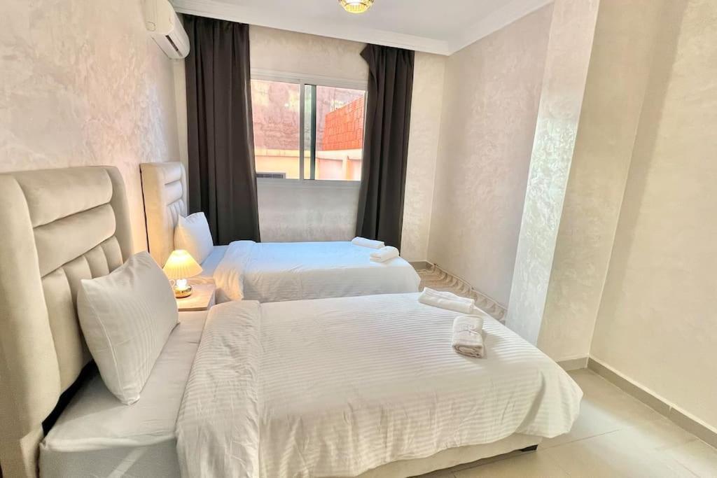 Appartement De Luxe Avec Jacuzzi Prive & Terrasse Au Coeur De Marrakech *