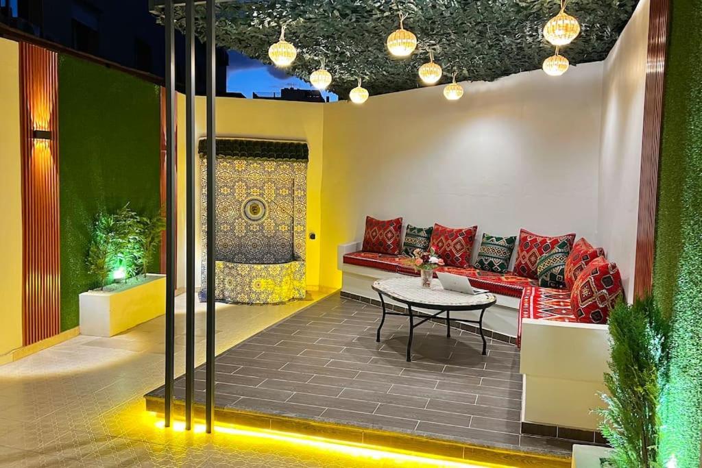 De Luxe Avec Jacuzzi Prive & Terrasse Au Coeur De Marrakech *