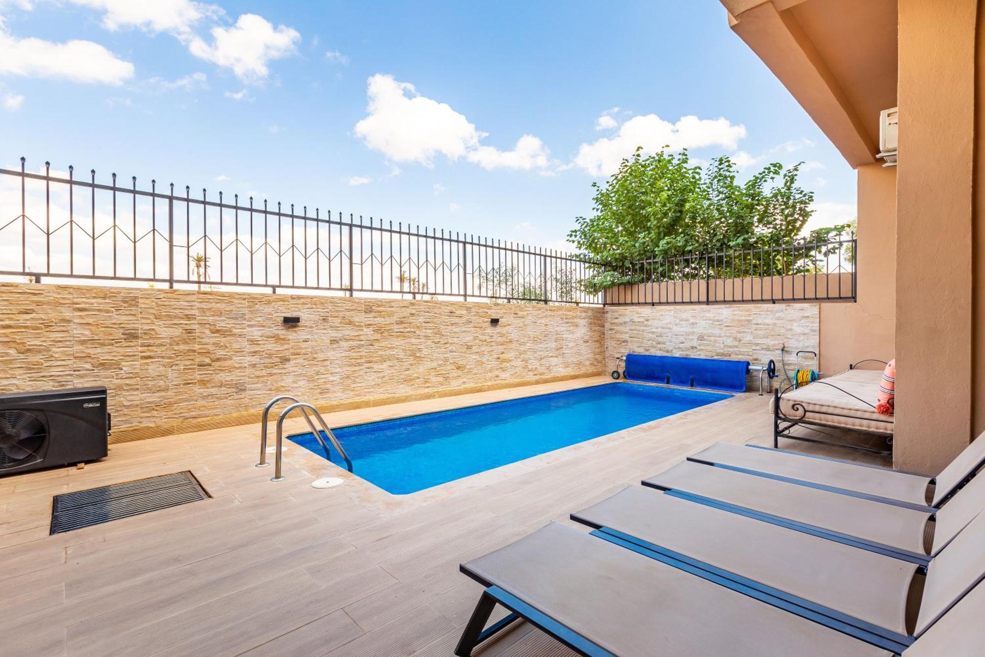 Gina, Chic Et Moderne Avec Piscine&terrasse Villa *