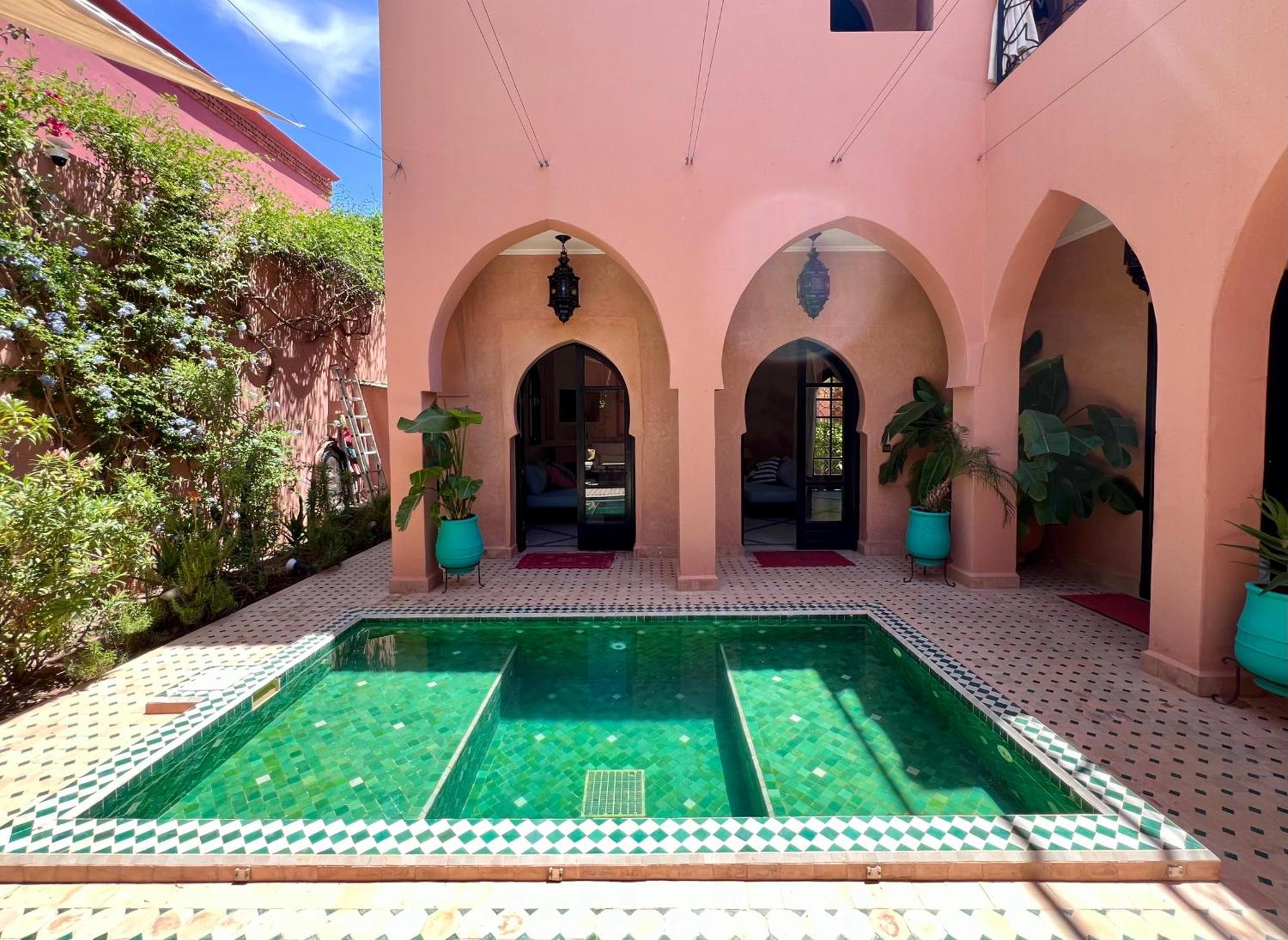 Riad Nadina